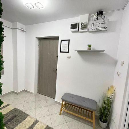 Apartament Fălticeni エクステリア 写真
